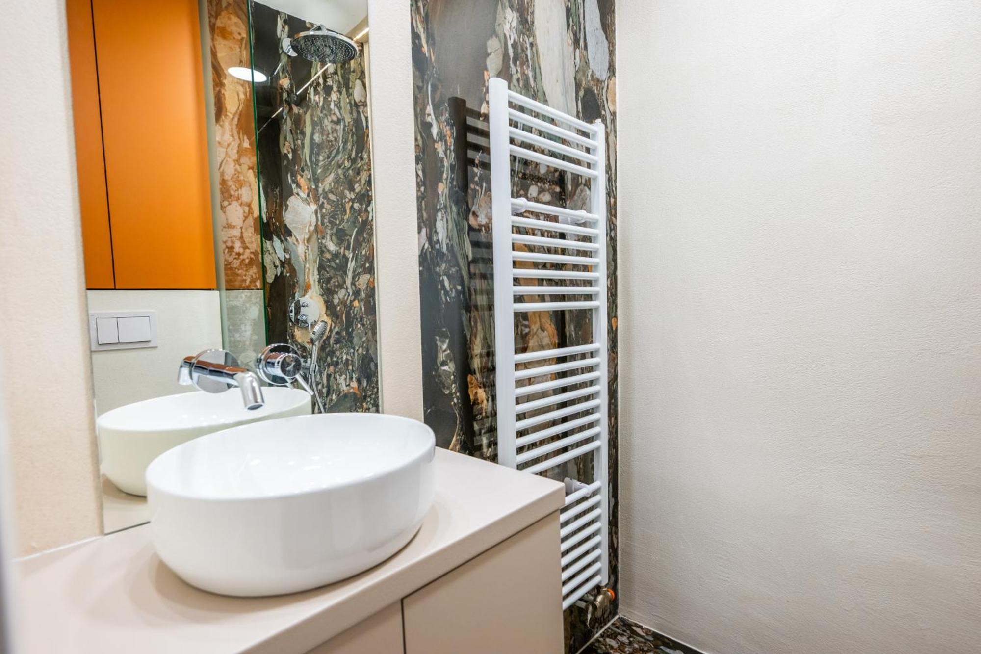 City Center Design Apartments Sarajevo Ngoại thất bức ảnh