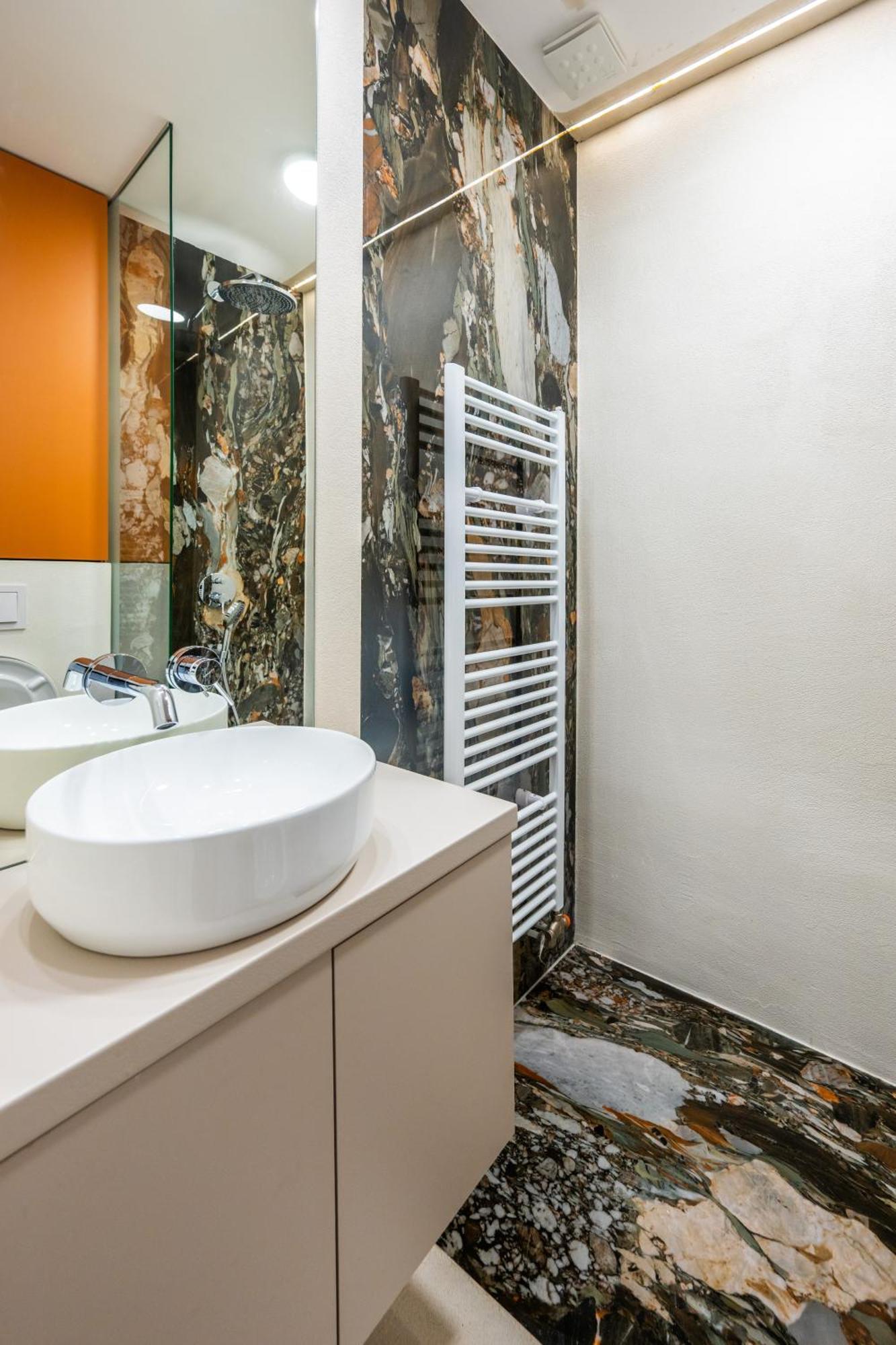 City Center Design Apartments Sarajevo Ngoại thất bức ảnh