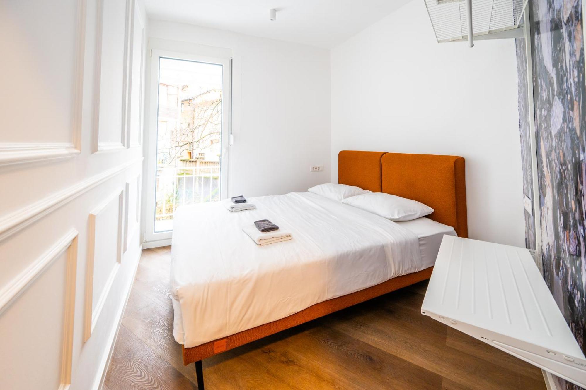 City Center Design Apartments Sarajevo Ngoại thất bức ảnh