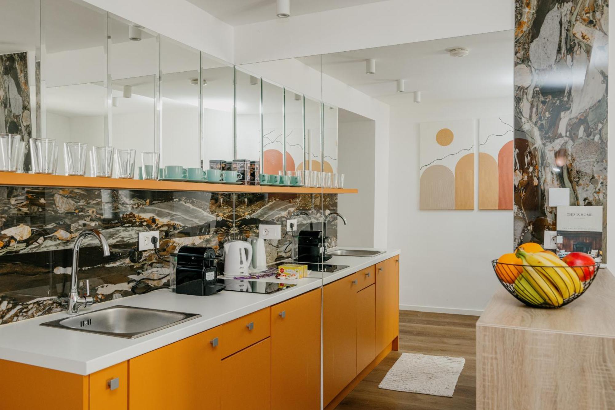 City Center Design Apartments Sarajevo Ngoại thất bức ảnh